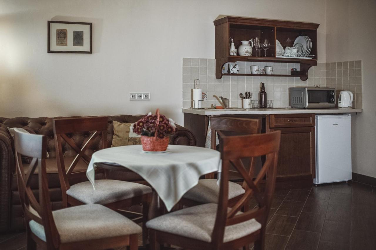 Ekaterinoslav Otel Dnipro Dış mekan fotoğraf
