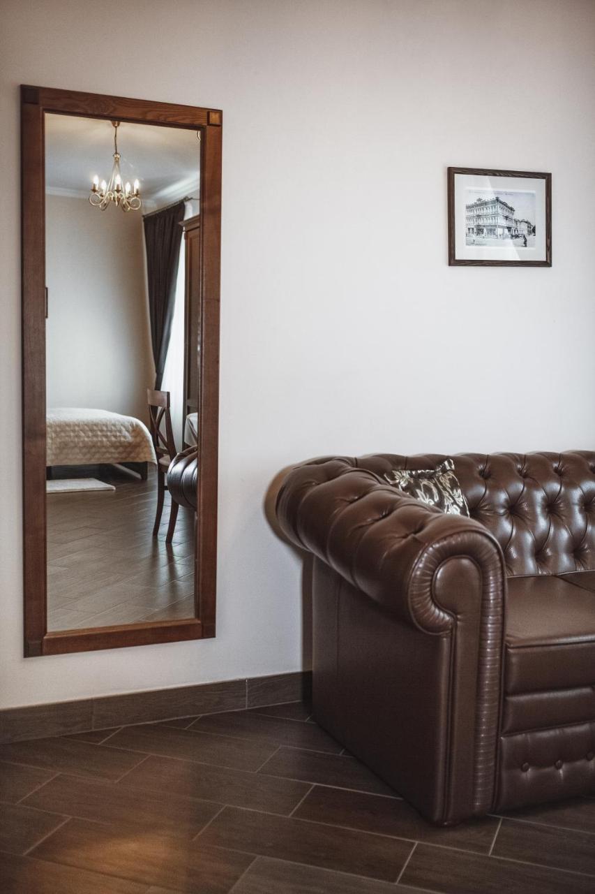 Ekaterinoslav Otel Dnipro Dış mekan fotoğraf